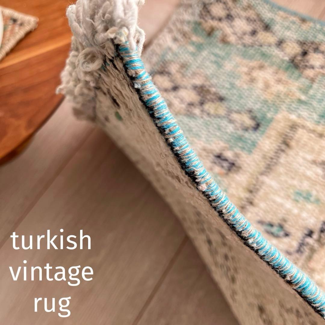 スカイブルー✳︎53×108✳︎額縁Design アイボリー　トルコヴィンテージラグ