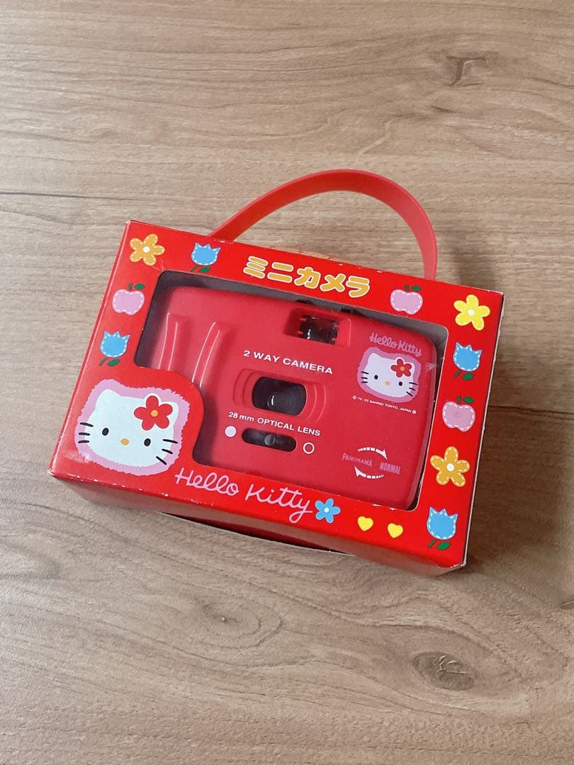 サンリオ／フィルムカメラ／未使用品