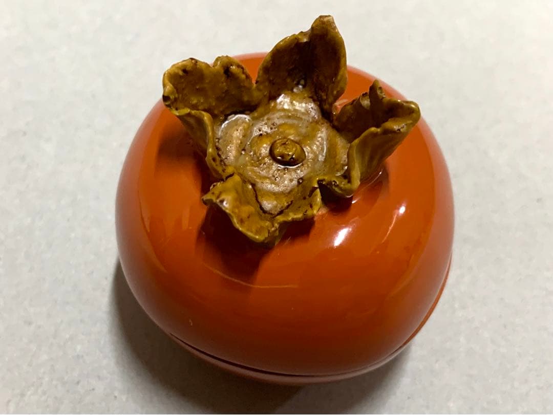 畦地多喜翁作 柿香合 茶道具 漆器 香合 柿型香合 金箔仕上げ