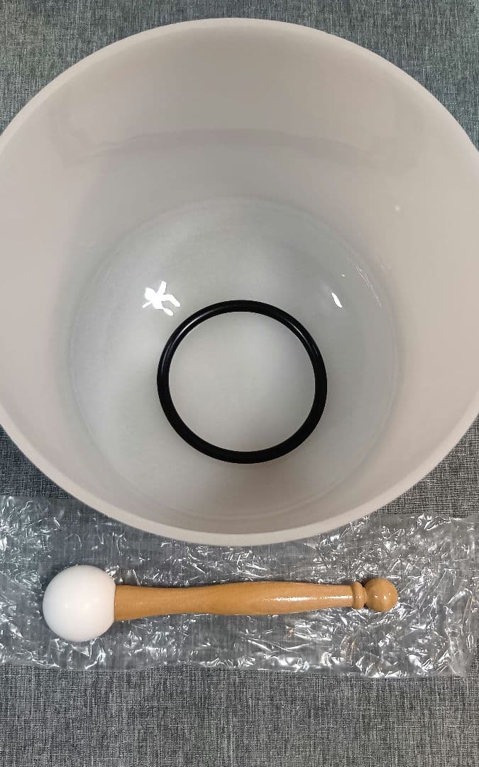 新品 クリスタルシンギングボウル 8インチ 直径20cm マレット 瞑想 ヨガ