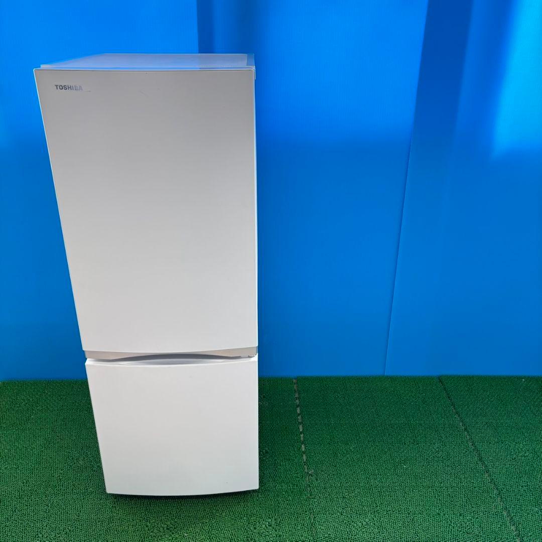 730 東芝　冷蔵庫　ホワイトカラー　153L　小型　一人暮らし　2ドア　右開き
