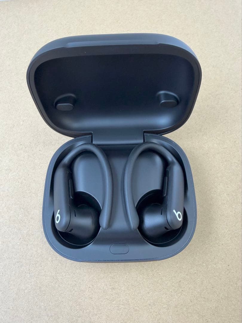 【超美品】Powerbeats Pro 2 ジェットブラック