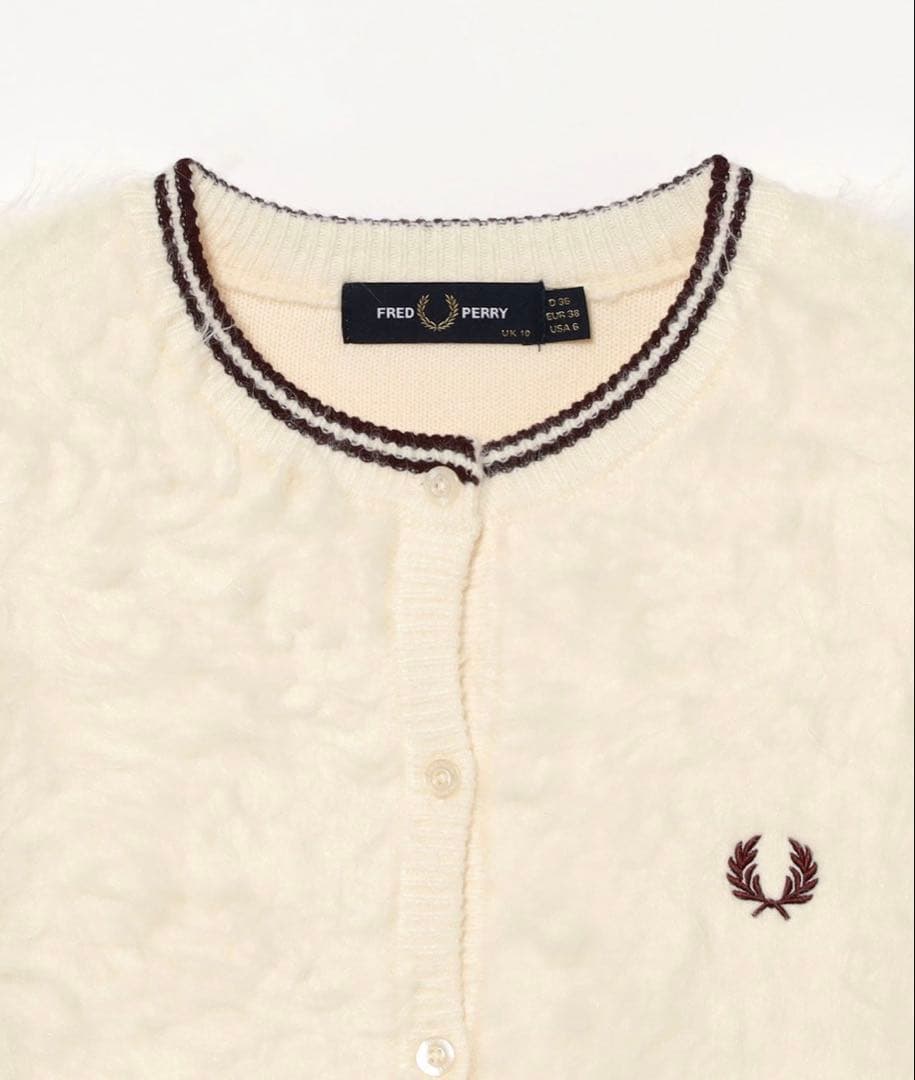 フレッドペリー アイボリー カーディガン