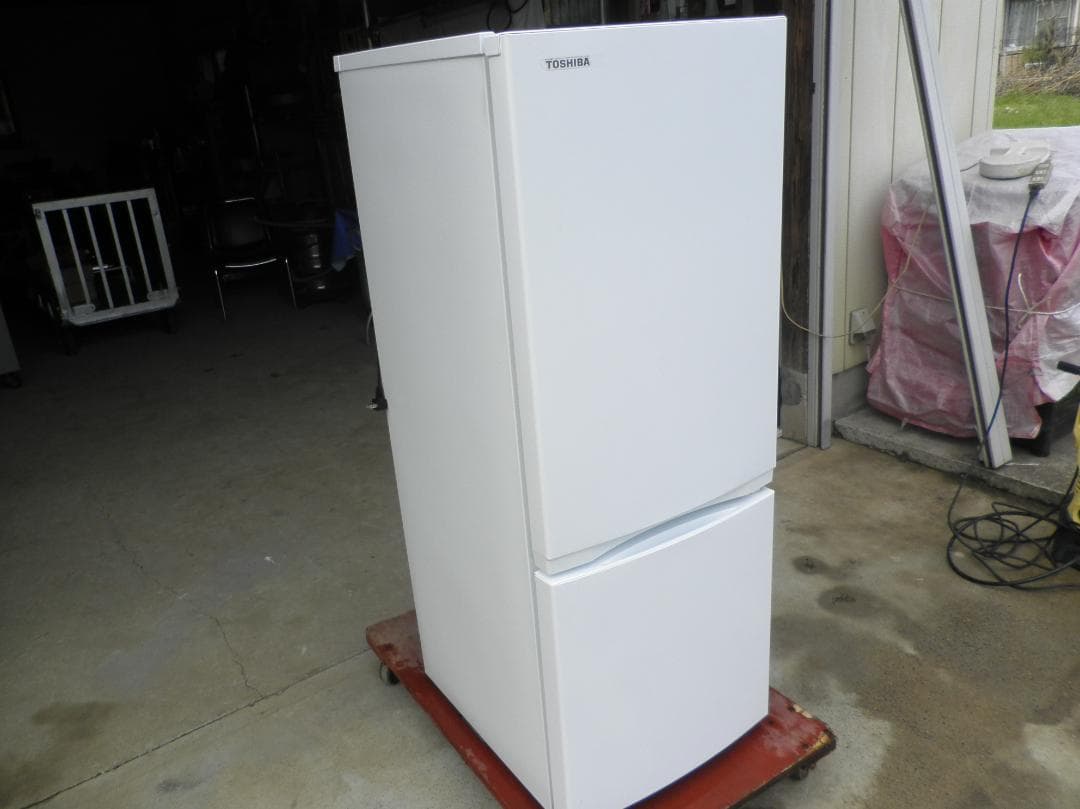 東芝２ドア冷凍冷蔵庫 ＧＲ－Ｔ１５ＢＳ ２０２２年　ホワイト美品
