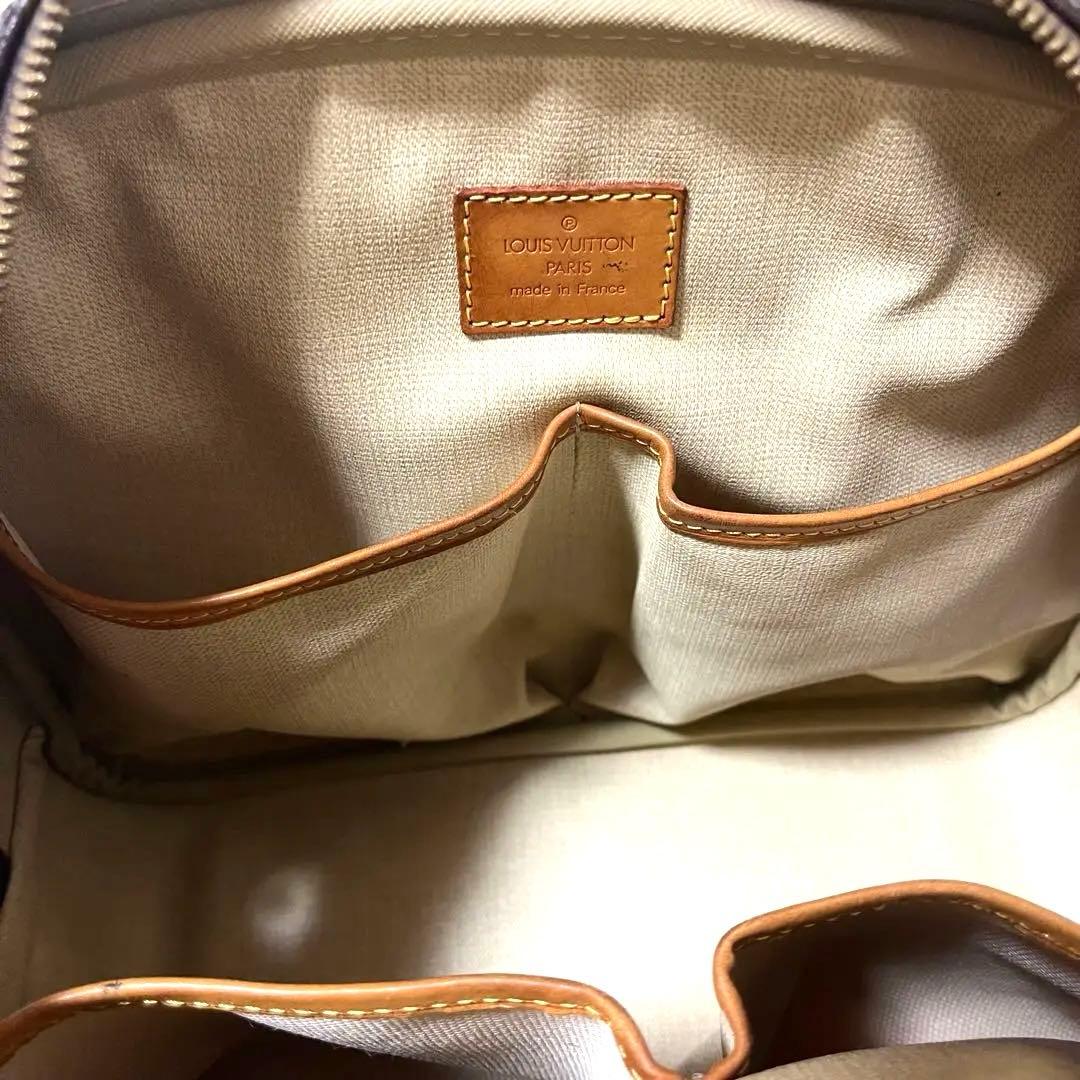 ルイヴィトン トゥルーヴィル　M42228 モノグラム