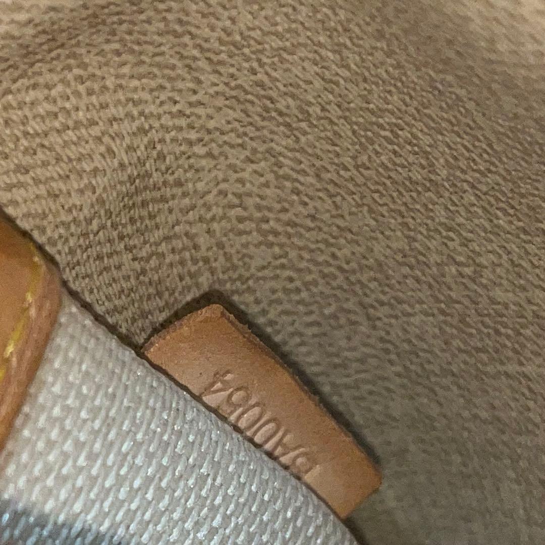 ルイヴィトン トゥルーヴィル　M42228 モノグラム