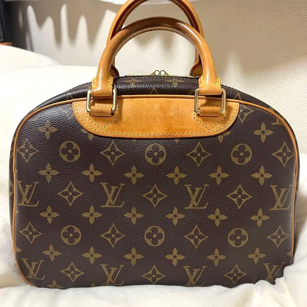 ルイヴィトン トゥルーヴィル　M42228 モノグラム