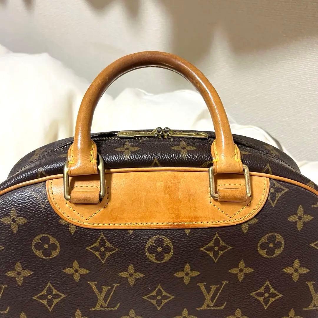 ルイヴィトン トゥルーヴィル　M42228 モノグラム