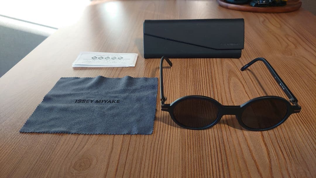 金子眼鏡 ISSEY MIYAKE イッセイミヤケ デザイン コラボモデル