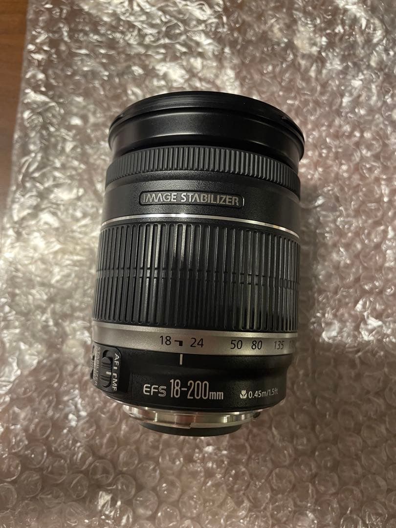 CANON EFS 18-200mm レンズ