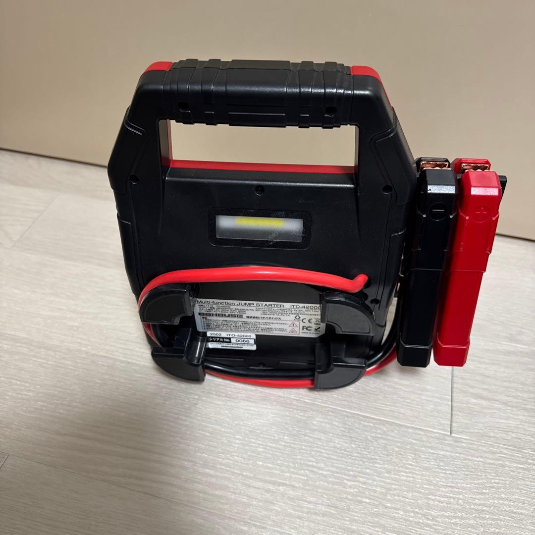 ITO-42000 ジャンプスターター 12V 24V USB A×2 C×1