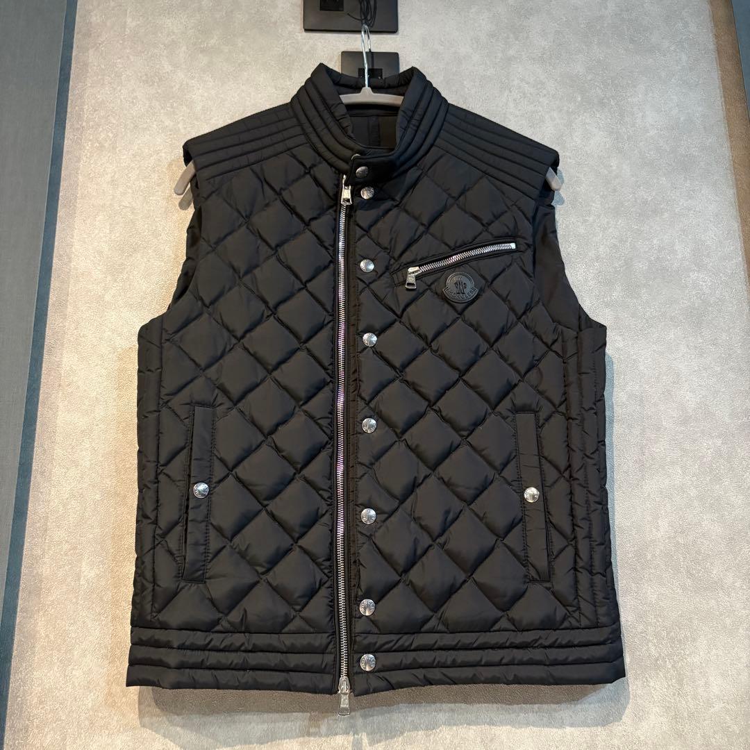 【美品】モンクレール MONCLER ベスト メンズ ブラックサイズ2