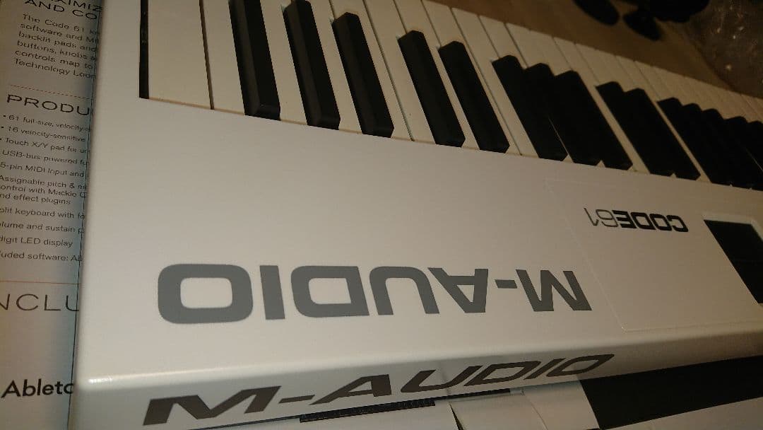 M-AUDIO CODE61 MIDIキーボード X/Yパッド付 ほぼ新品!