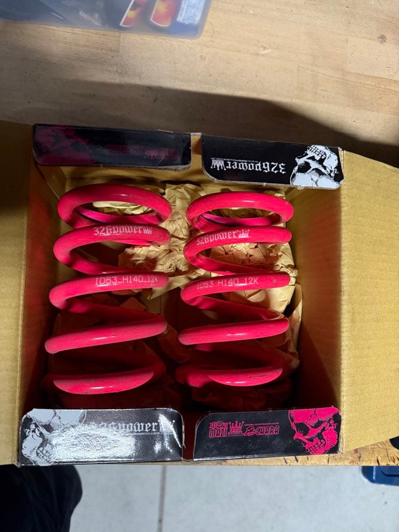 326パワー　チャラバネ　ID63 H140 12K