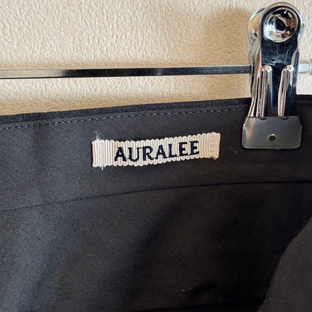 パンツ AURALEE SUPER FINE TROPICAL WOOL SLACKS