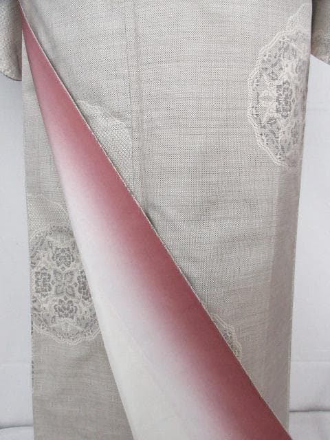 新古品！三越製＊白大島紬＊９マルキ＊本場大島紬＊鏡裏文＊着物＊１６０ｃｍ＊裄６２