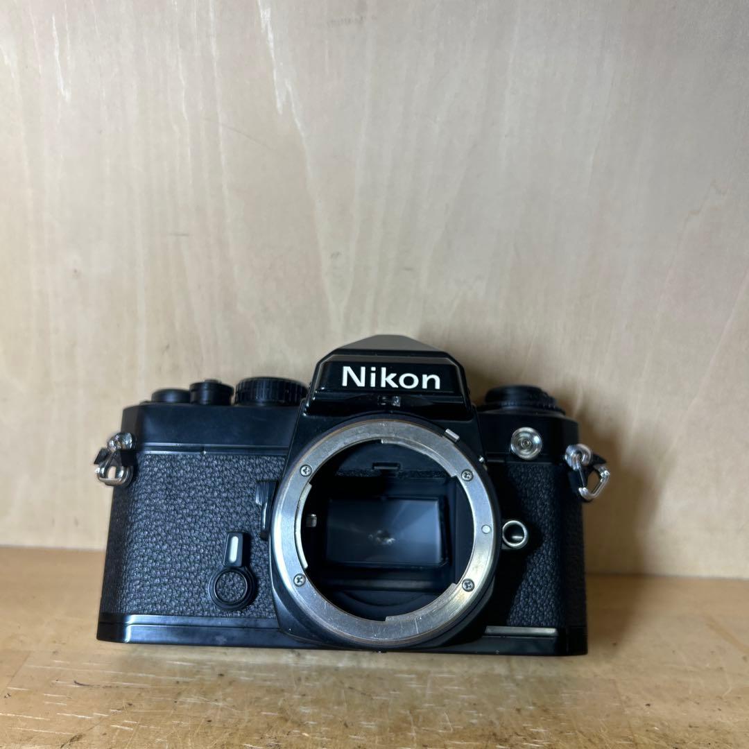 75えす改　Nikon FE ブラック +Zoom 36-72 f3.5