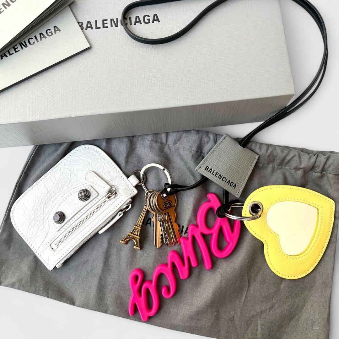 現行モデル 美品 バレンシアガ ルカゴール チャーム ガーリー キーホルダー
