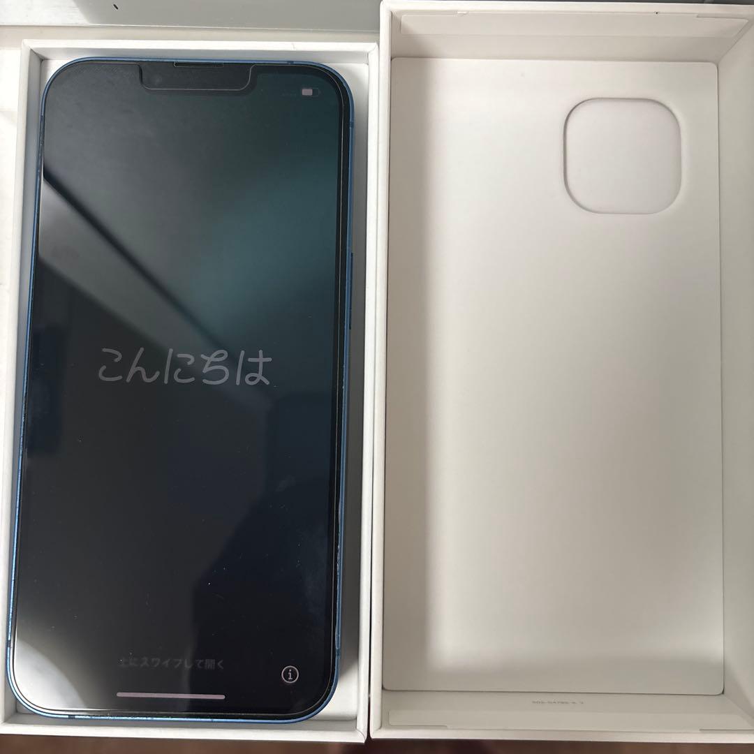 iPhone13 ブルー