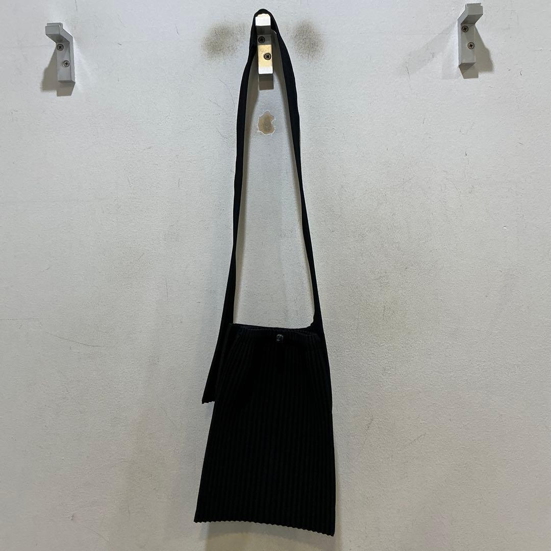 ISSEY MIYAKE ショルダーバッグ