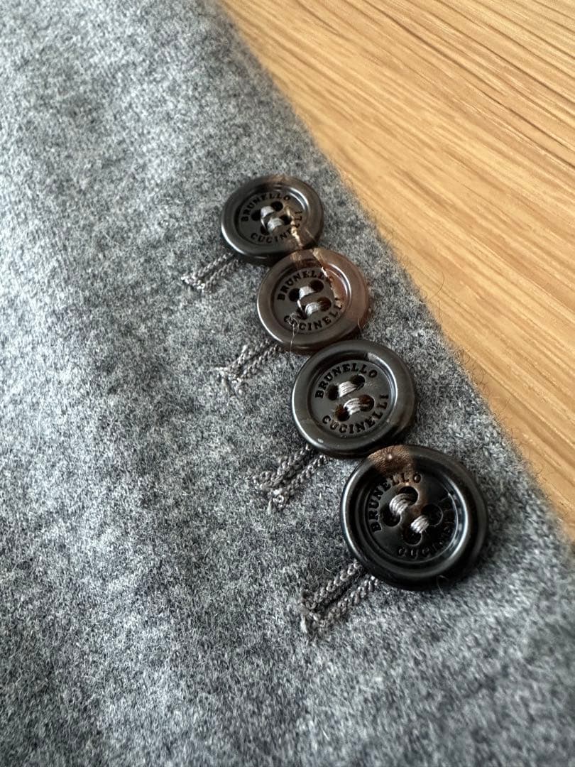 ブルネロクチネリ　カシミア100 テーラードジャケット　ミディアムグレー