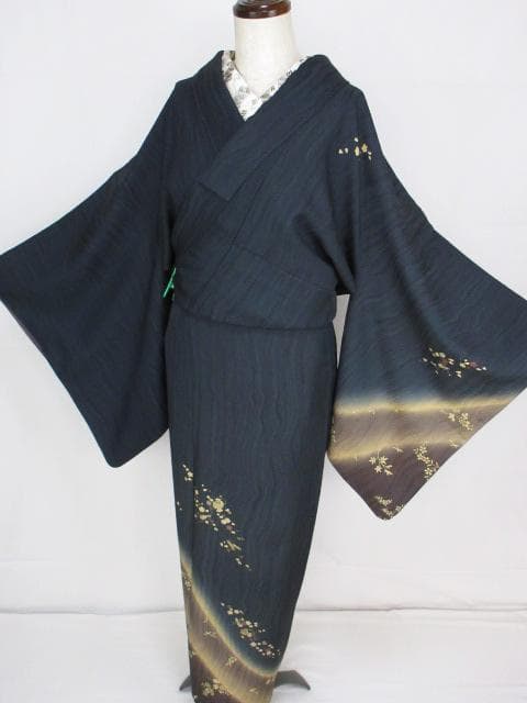 未着用に近い！美品＊お宝尽し＆花柄＊鉄紺色＊訪問着＊横幅大＊１６４ｃｍ＊裄６９