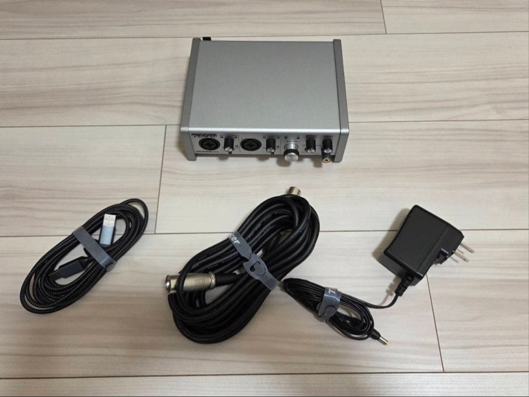 TASCAM SERIES 102i 動作確認済み オーディオインターフェイス