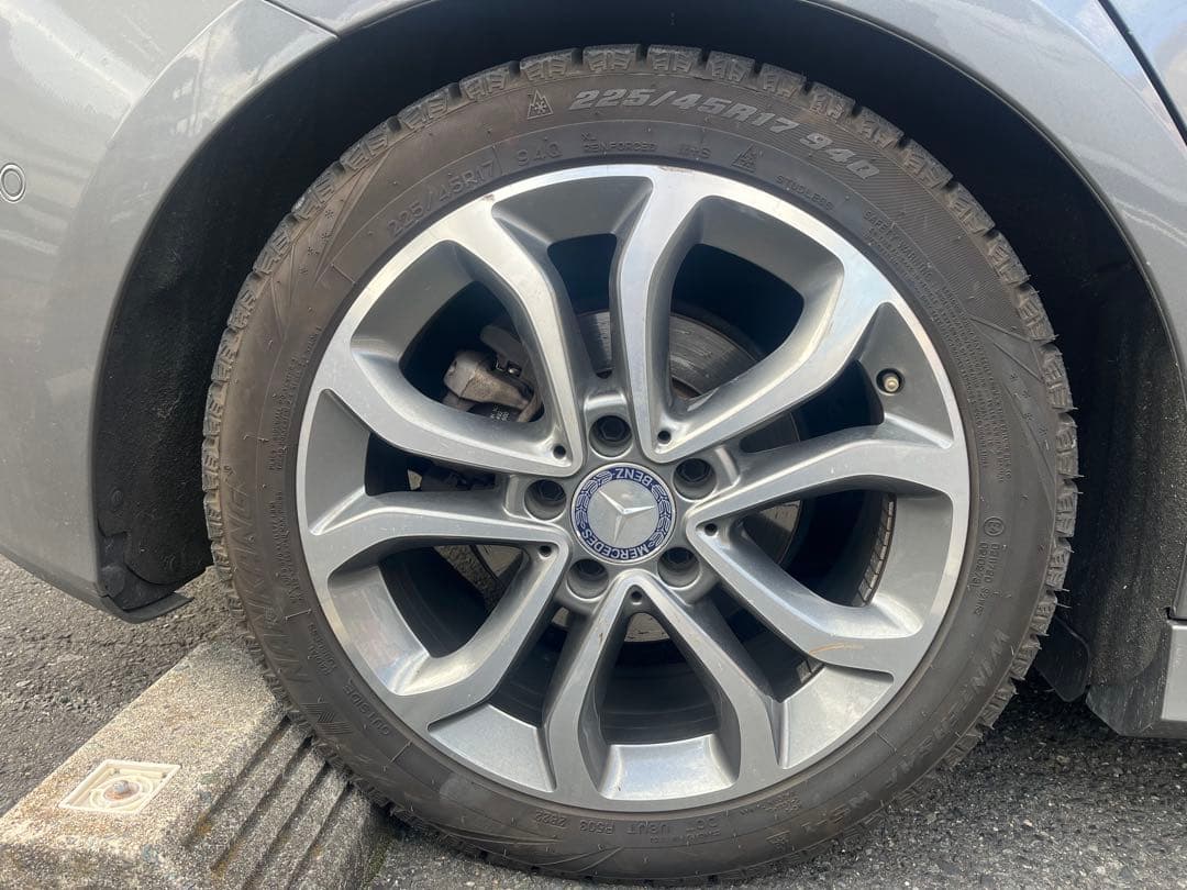 メルセデス・ベンツ 17インチ ホイールセット