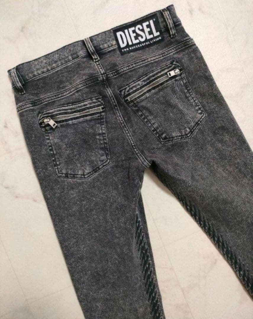 ホ*リ様 極美品 DIESEL ディーゼル D-AMNY ストレッチ スキニー