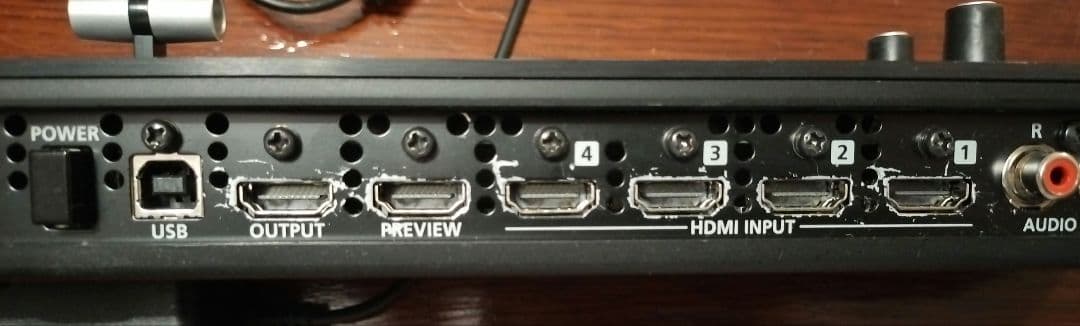 Roland V-1HD ビデオスイッチャー