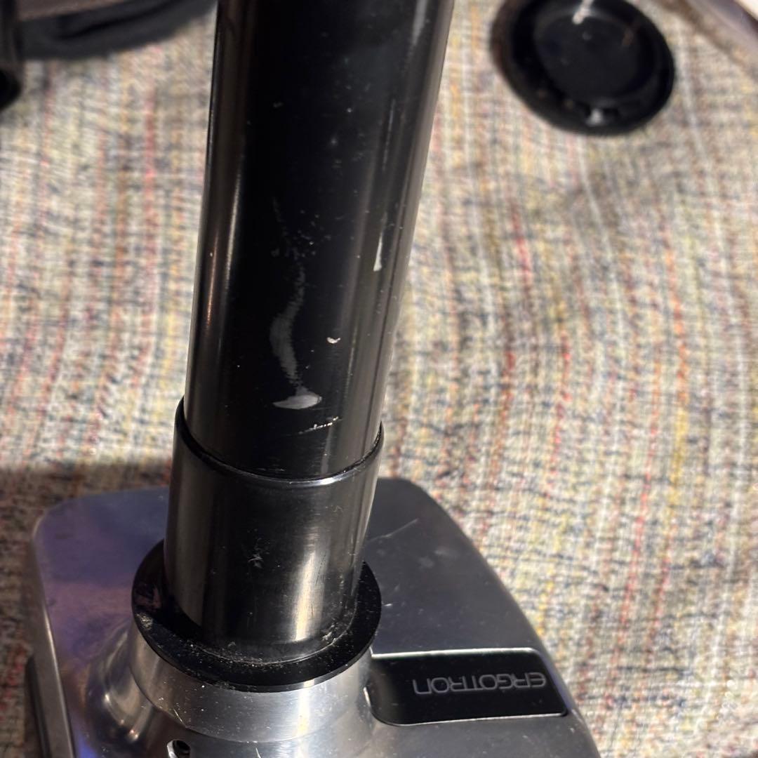 エルゴトロンLXモニターアーム