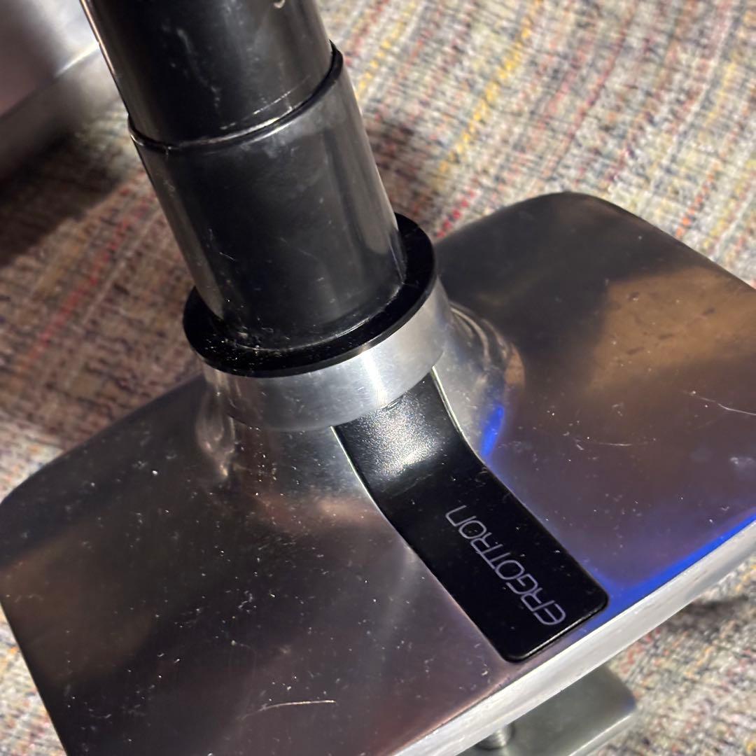 エルゴトロンLXモニターアーム