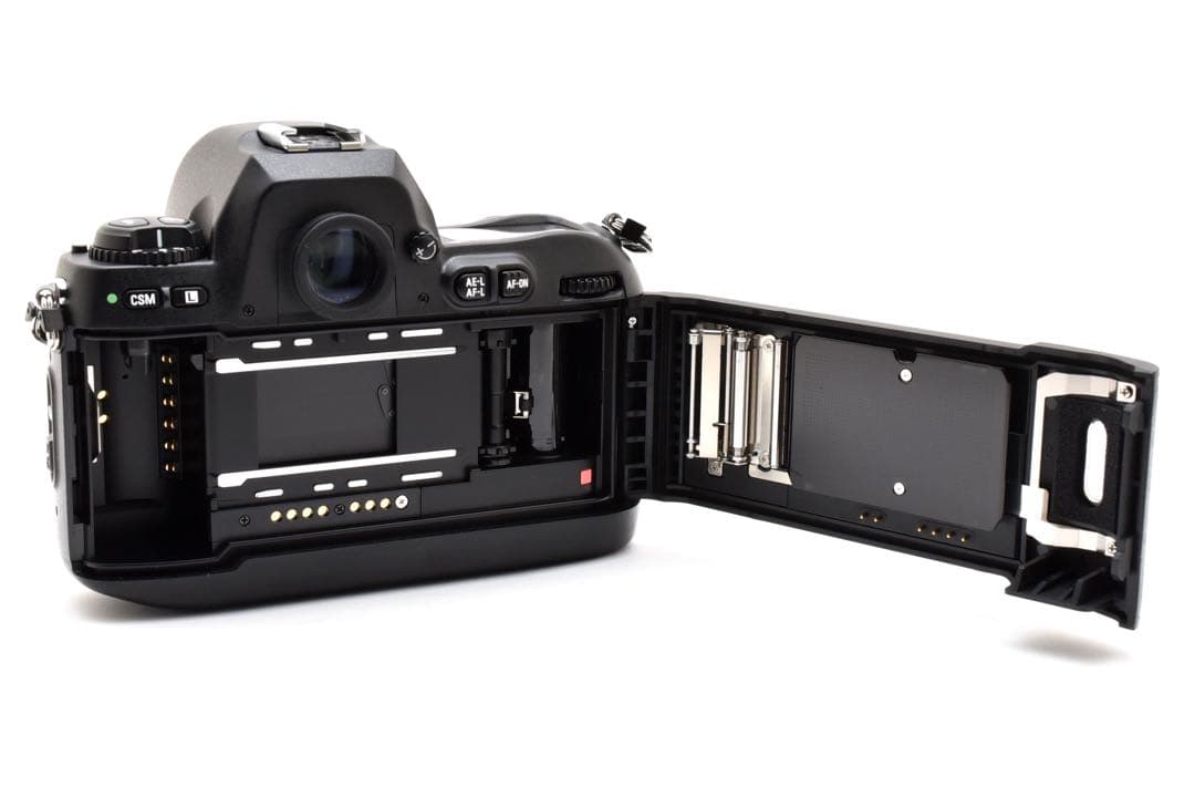 Nikon F100 一眼レフカメラ