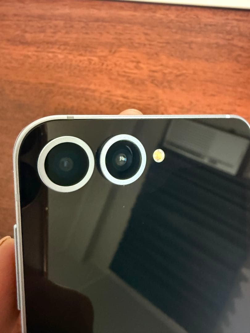 Samsung Galaxy Z Flip6 256GB SIMフリー