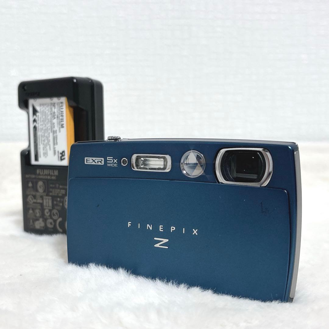 【美品】FUJIFILM FinePix Z2000EXR WIFI搭載　カメラ