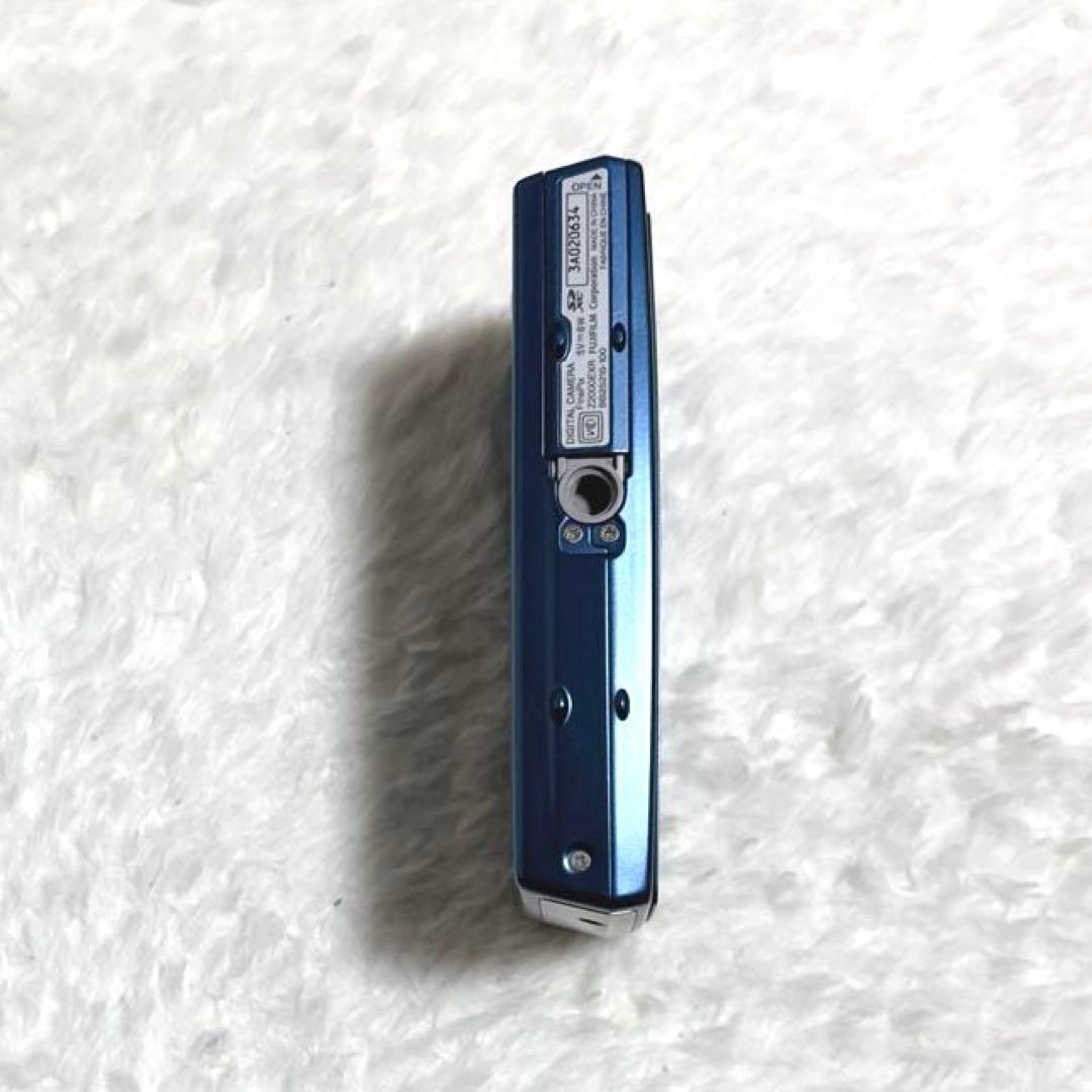 【美品】FUJIFILM FinePix Z2000EXR WIFI搭載　カメラ