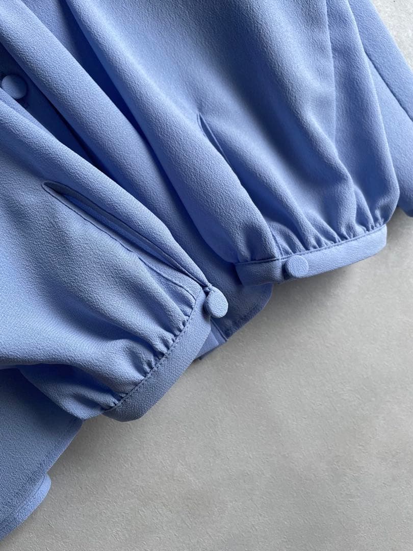 未使用タグ付き✨アナイ 2025 ジョーゼットカラミラッフルブラウス 38 水色