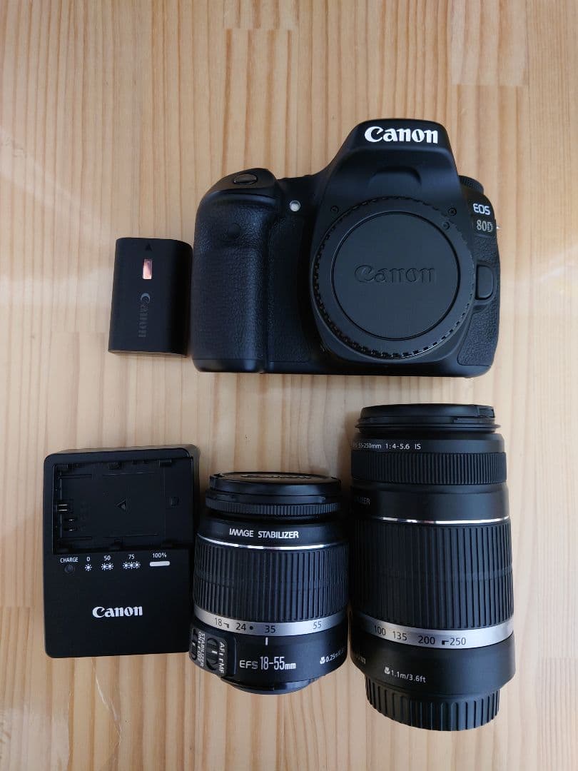 ★実用品★ Canon EOS 80D ダブルレンズセット