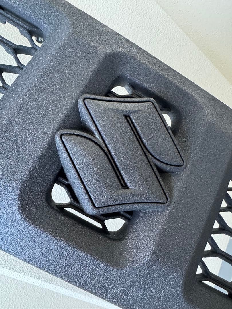 早い方優先❣️ジムニー　jb64 jb74 フロントグリル　ストーン塗装