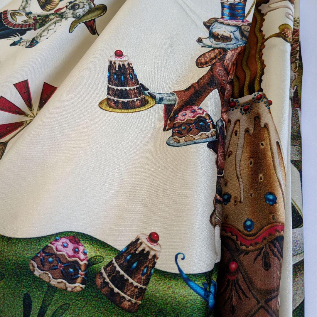 クラウス　ハーパニエミ　絵画のような折りたたみ雨傘　白