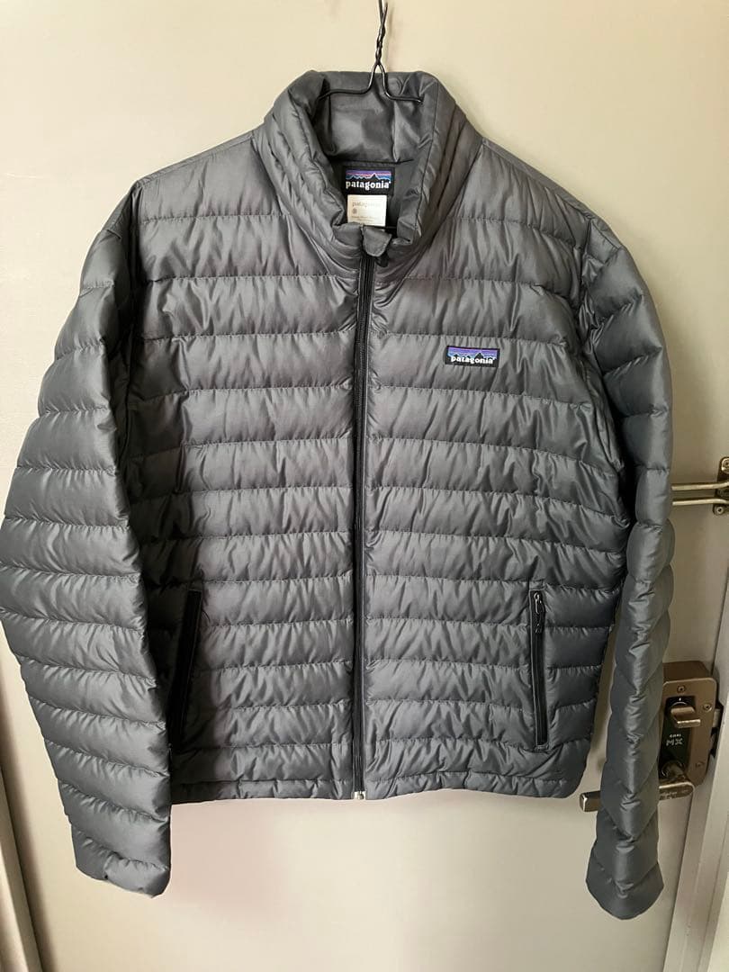 難ありpatagonia ダウンジャケット