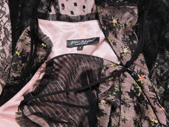 Nanae19様用 ベッツィー・ジョンソン　小花＆ドットレースドレス　4号