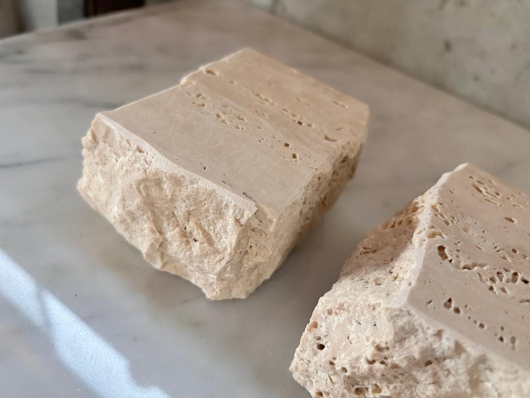 天然大理石　イタリア　トラバーチン　3個セット　割肌　●アクセサリー台●送料無料