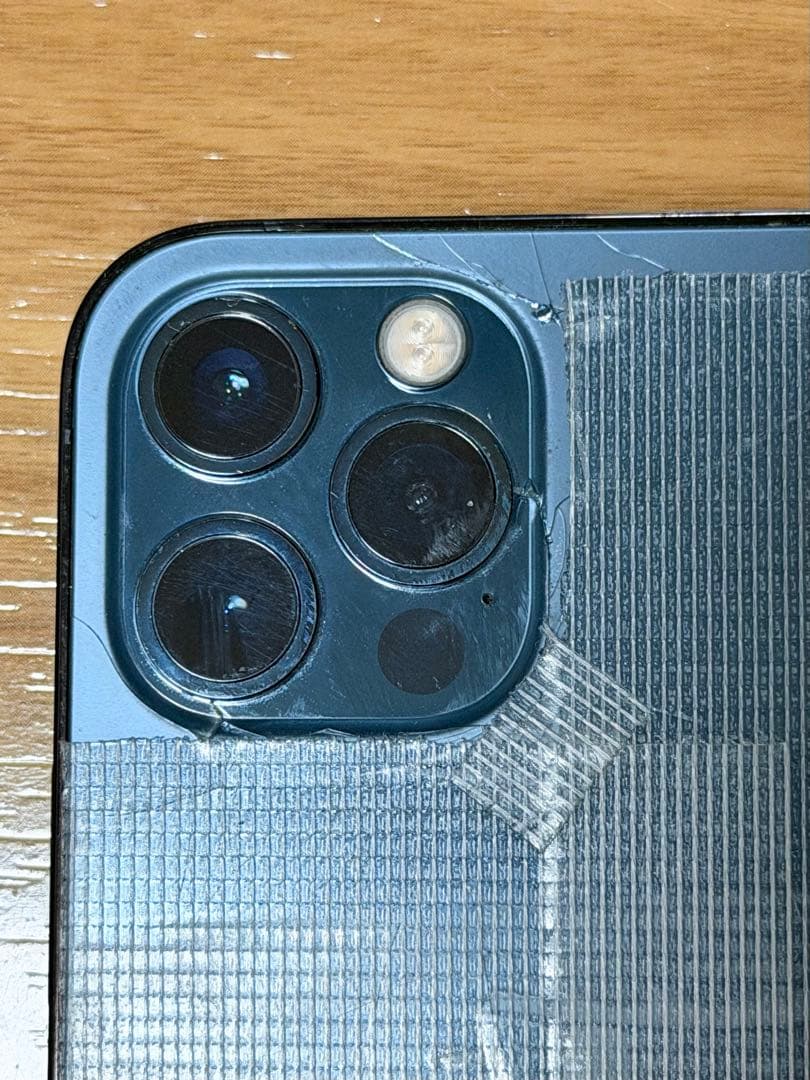 iPhone 12 PRO 256GB 箱付き　背面ひび割れ　修理歴あり