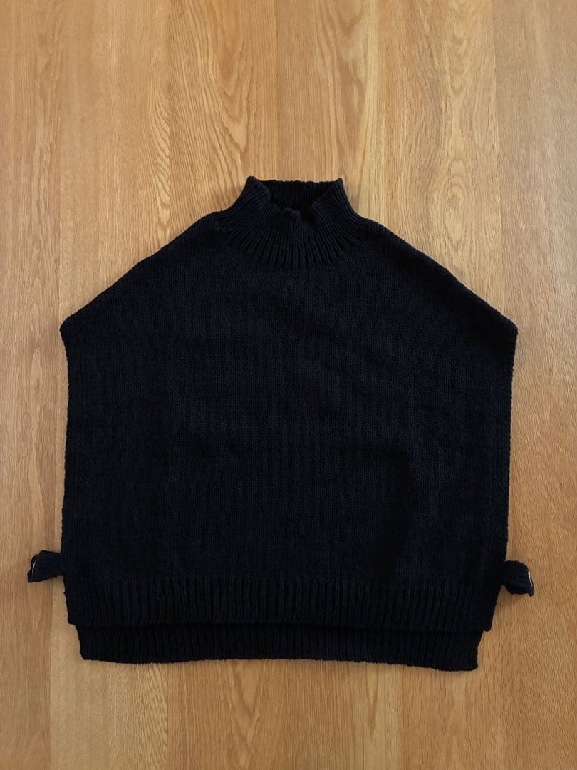 【新品試着のみ】utilite ペルーニットベスト　黒