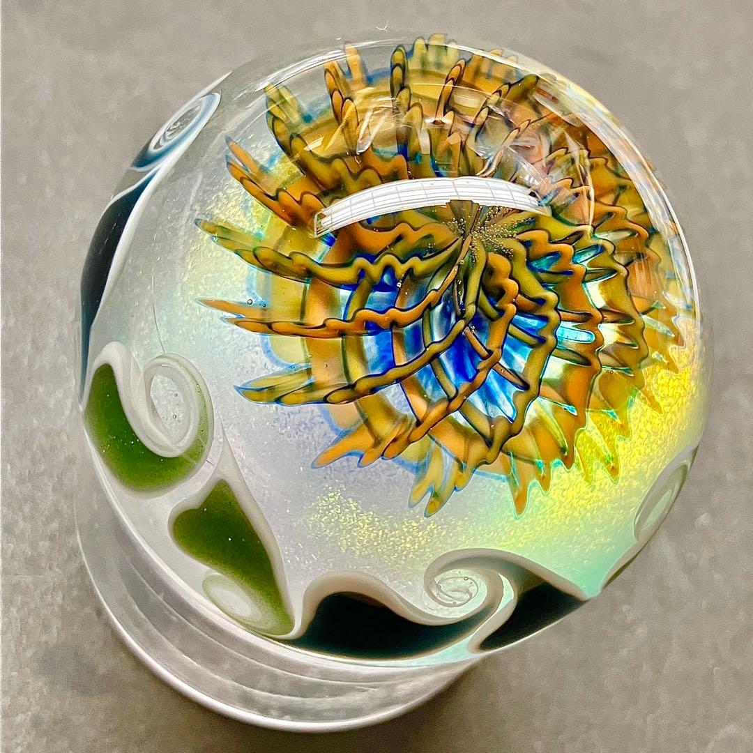 ボロシリケイト　ガラス　マーブル　大村欣央　作家　オブジェ　宇宙　ペンダント