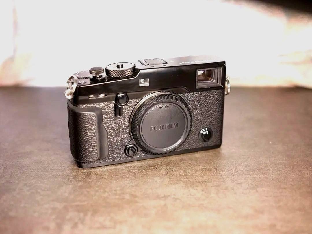 美品Fujifilm x-pro2 グリップ ・バッテリー2個 撮影2326枚