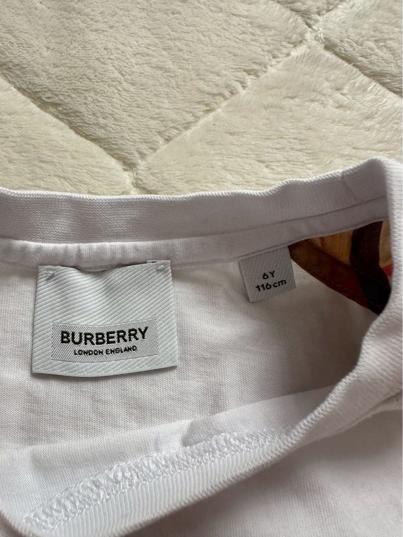 BURBERRY チェック柄袖 Tシャツ 6Y