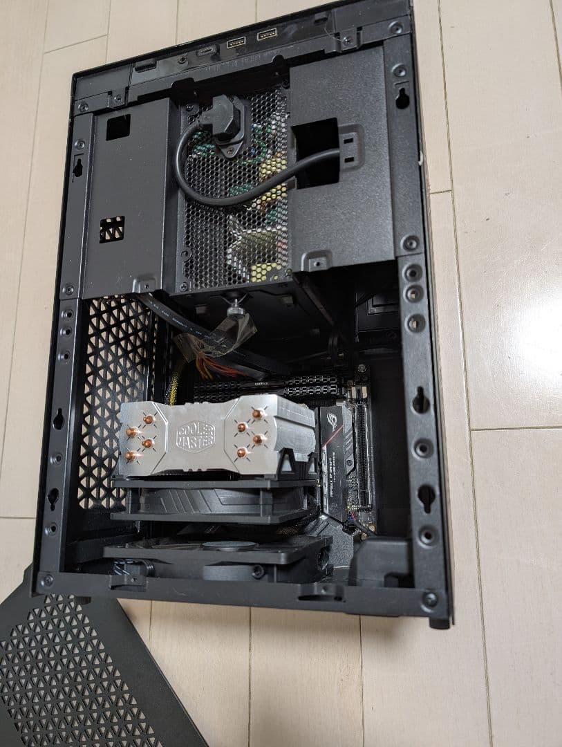 デスクトップPC i7-11700K / メモリ32GB / SSD500GB