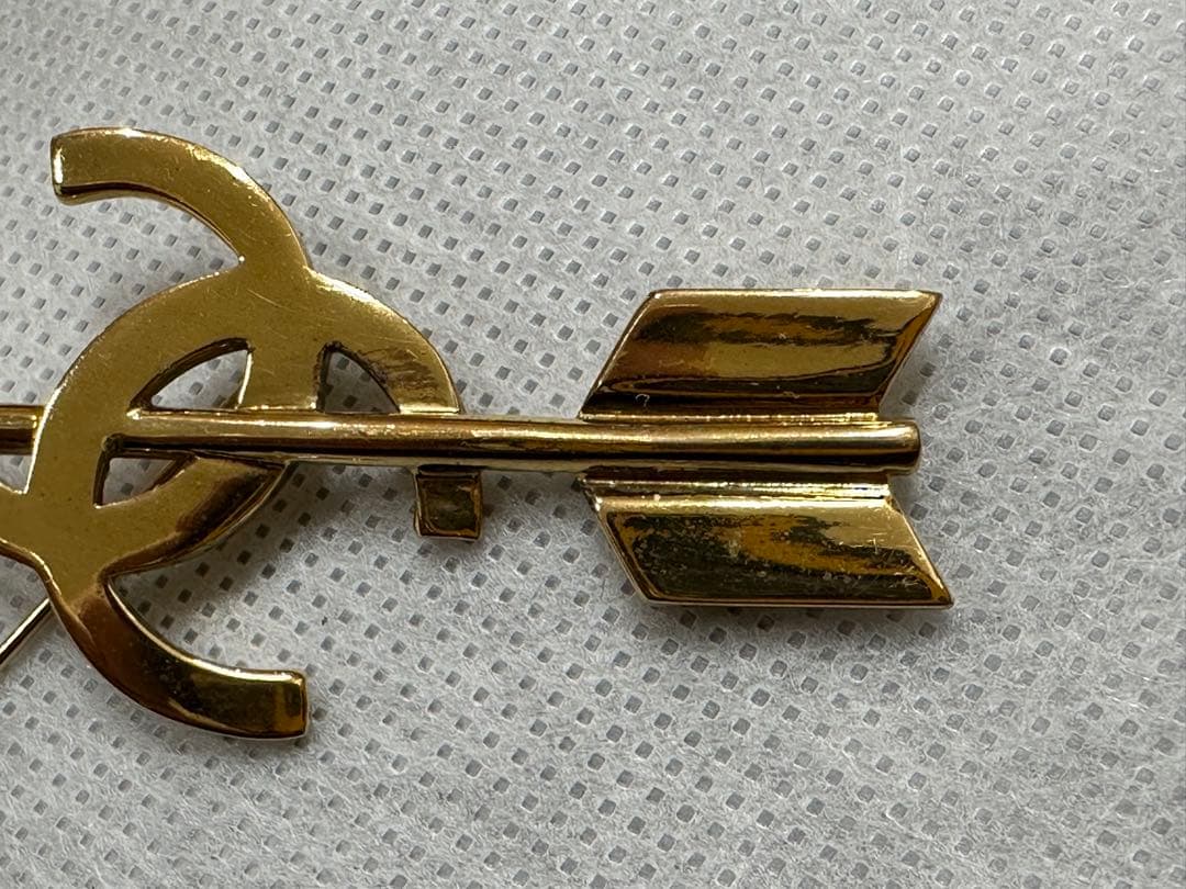 CHANEL シャネル　ココマーク　アローピンブローチ　ゴールド　ヴィンテージ